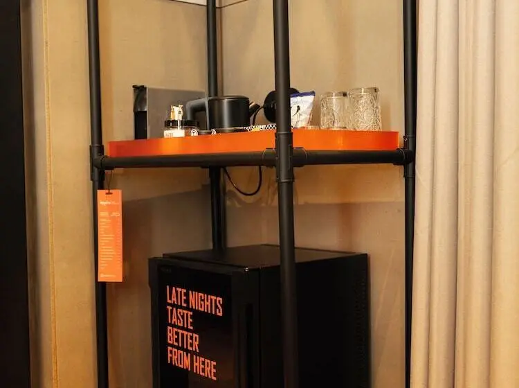 اتاق لوکس, Inspira Santos Boutique