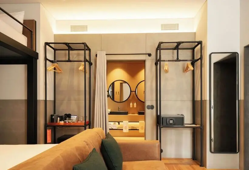 سوییت خانوادگی, Inspira Santos Boutique