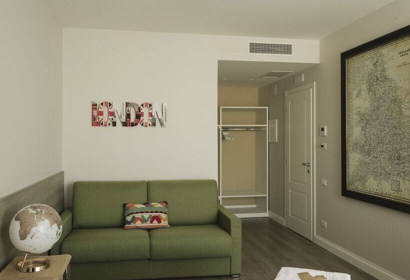 חדר פרמיום לארבעה, Livingstone B&b