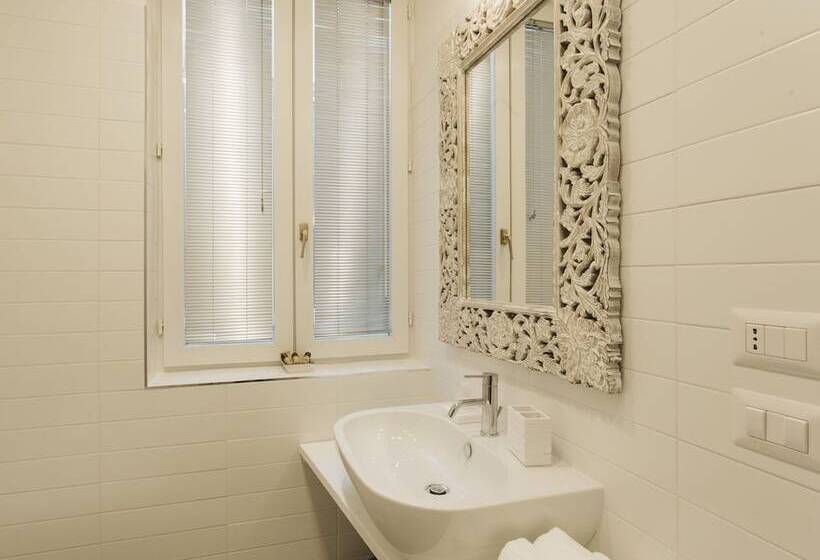 חדר פרמיום לארבעה, Livingstone B&b