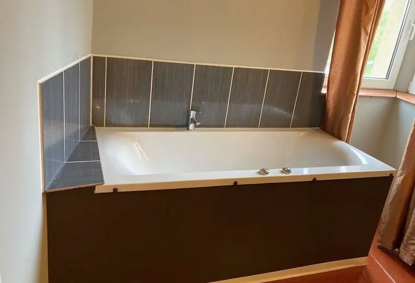 Standard-huone, Villamerica