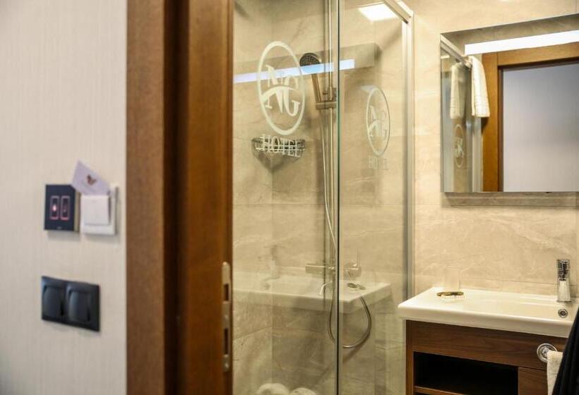 Quarto standard, New Gate