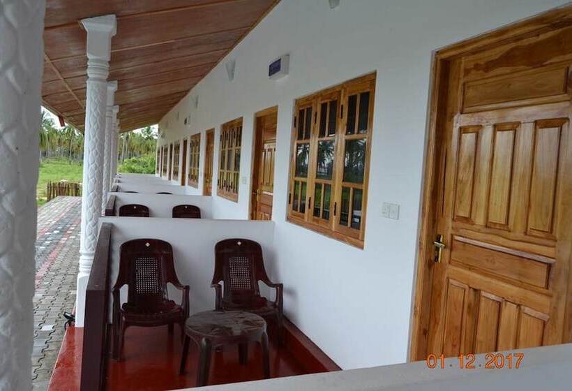 Трехместный Номер Комфорт, Shan Guest And Restaurant Nilaveli