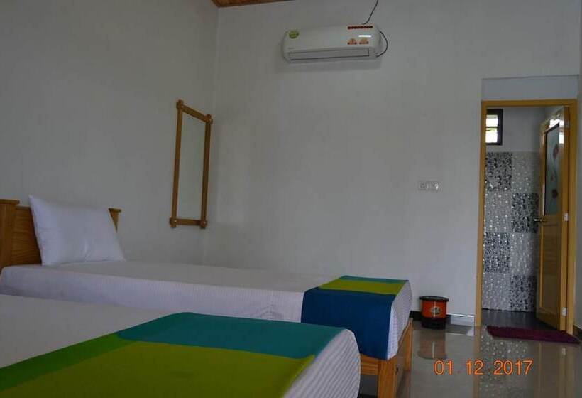 컴포트 트리플 룸, Shan Guest And Restaurant Nilaveli