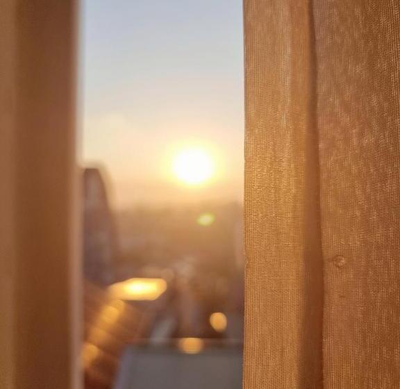 اتاق استاندارد با تخت بزرگ, Bong Sen