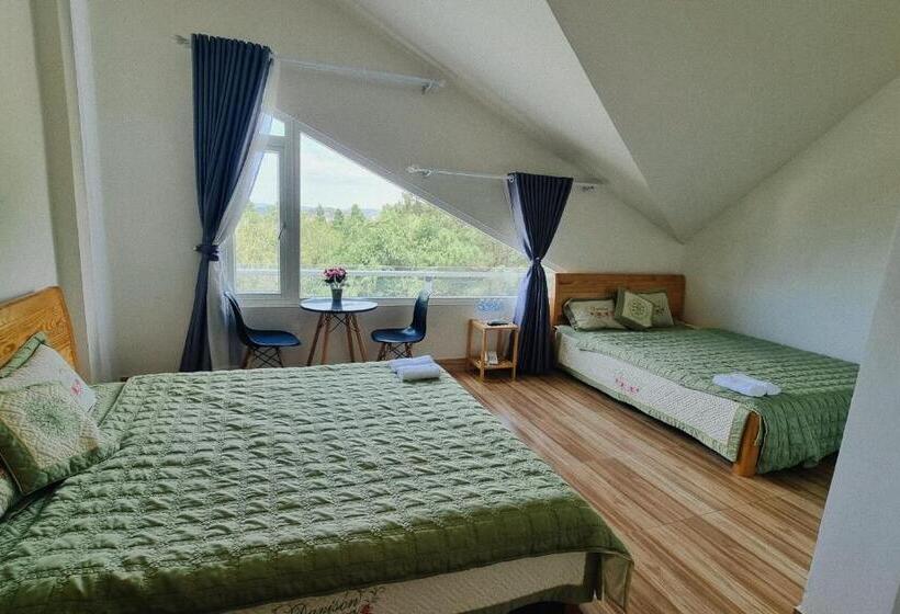 اتاق استاندارد چهار تخته, Bong Sen