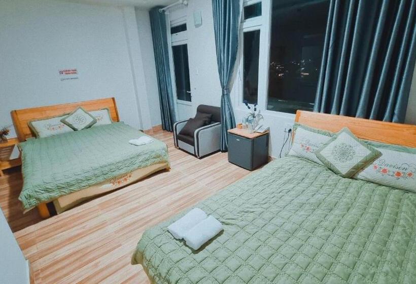 اتاق استاندارد چهار تخته, Bong Sen