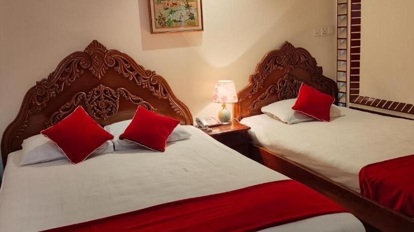 سوییت لوکس, Dallas Sylhet