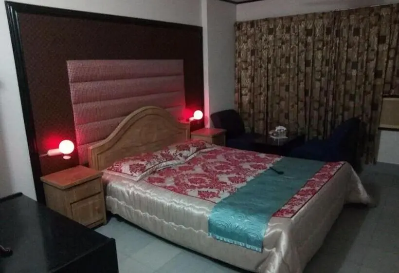 اتاق لوکس یک تخته, Dallas Sylhet