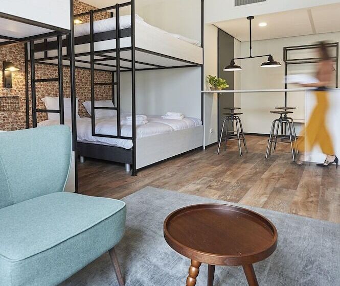 اتاق خانوادگی, Guesthouse Hotel Kaatsheuvel Waalwijk