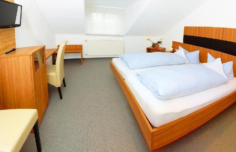 １ベッドルームハウス, Landgasthaus Römerhof