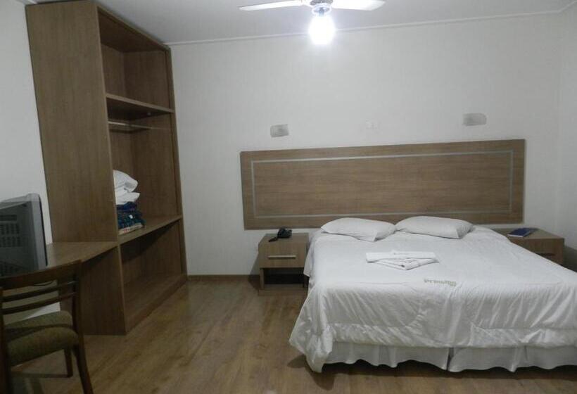 Négyágyas Deluxe Szoba, Príncipe