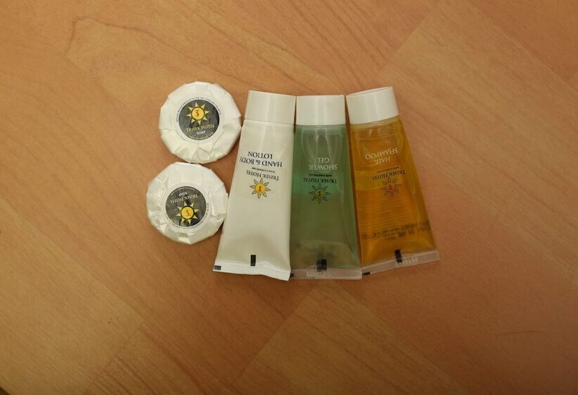 اتاق استاندارد یک نفره, Trisek