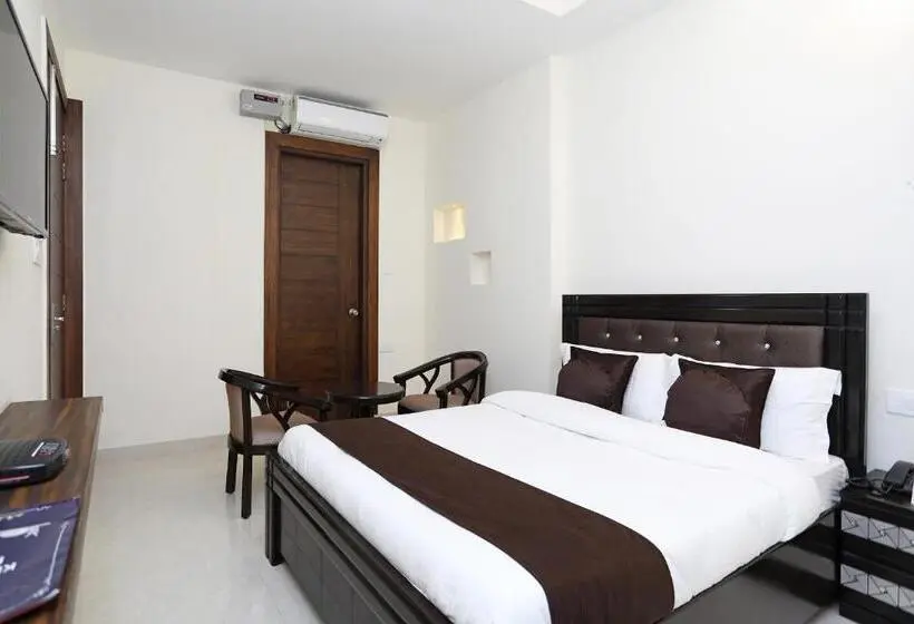 اتاق استاندارد, O Royal Inn