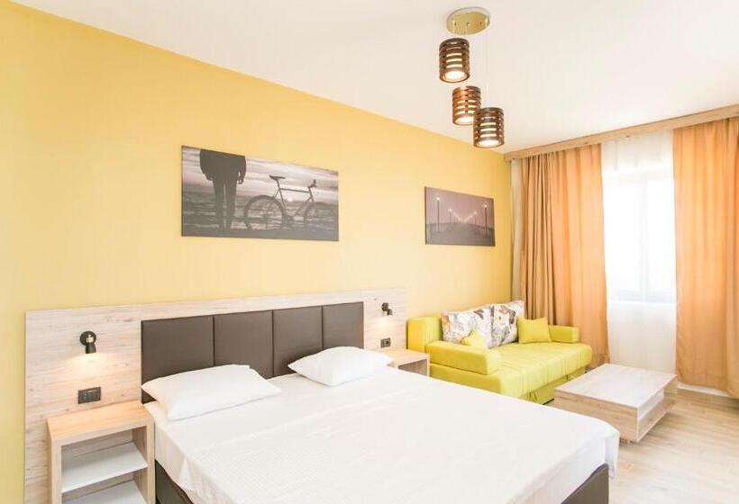 اتاق استاندارد با بالکن, Aparthotel & Spa Kasmi