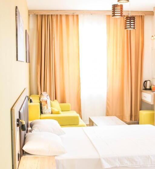 اتاق استاندارد با بالکن, Aparthotel & Spa Kasmi