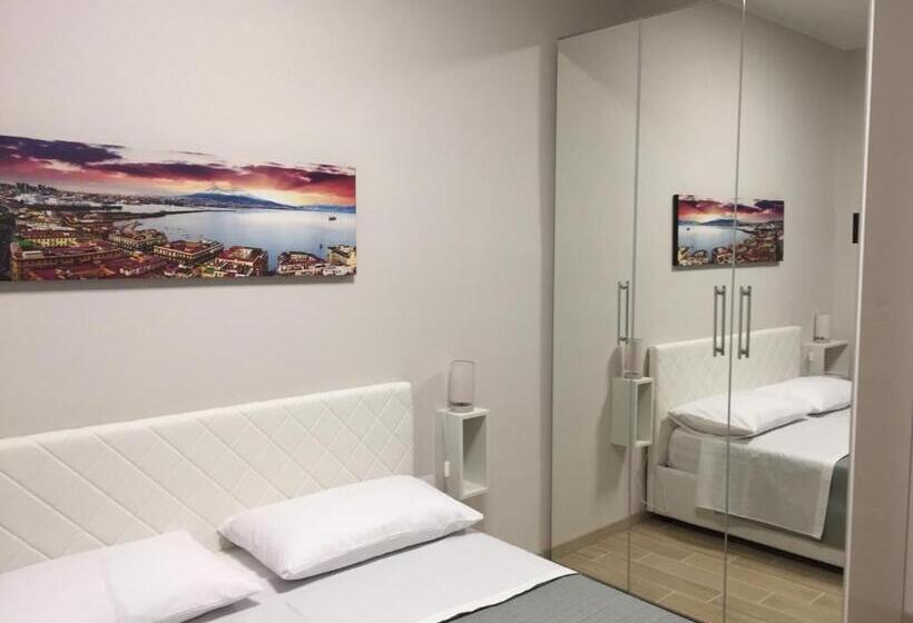 חדר סטנדרט עם מיטת קינג, Villa Augustea