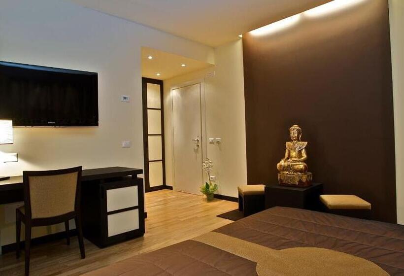 اتاق سوپریور, Design Suite Tirano