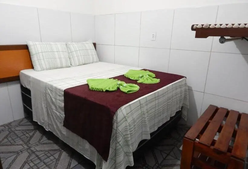 スタンダードルーム, Praia Hostel