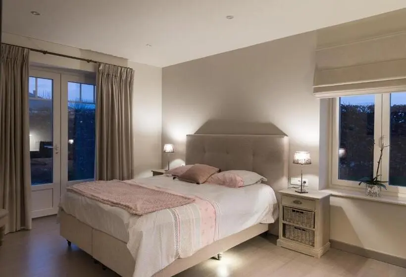 Standard-invahuone, B&b De Windheer