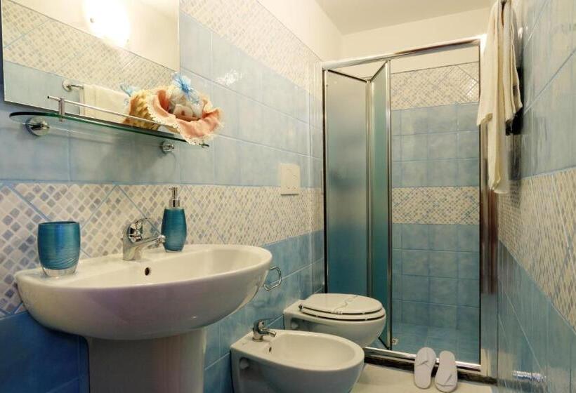 חדר סופריור עם מיטת קינג, B&b La Villa