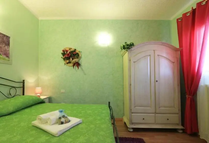 スーペリアールーム, B&b La Villa