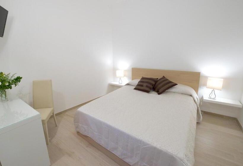 スタンダードルーム, Torre Della Loggia Dimora Storica Ortona