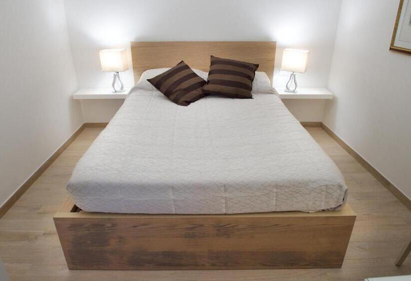 スタンダードルーム, Torre Della Loggia Dimora Storica Ortona