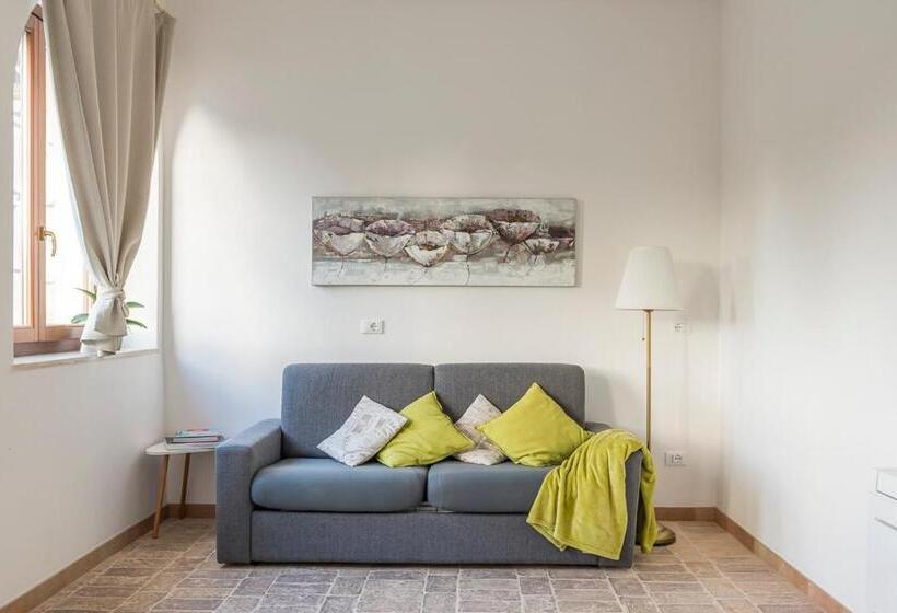 オーシャンビュージュニアスイート, Torre Della Loggia Dimora Storica Ortona