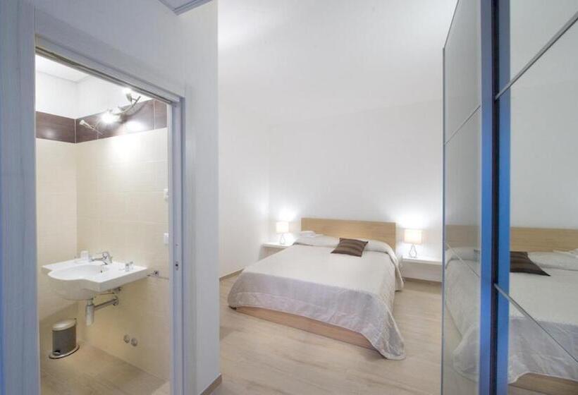 スタンダードルーム, Torre Della Loggia Dimora Storica Ortona