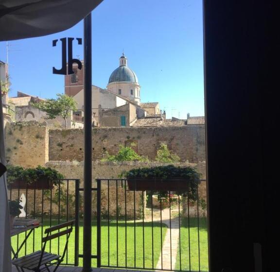 スタンダードルーム, Torre Della Loggia Dimora Storica Ortona