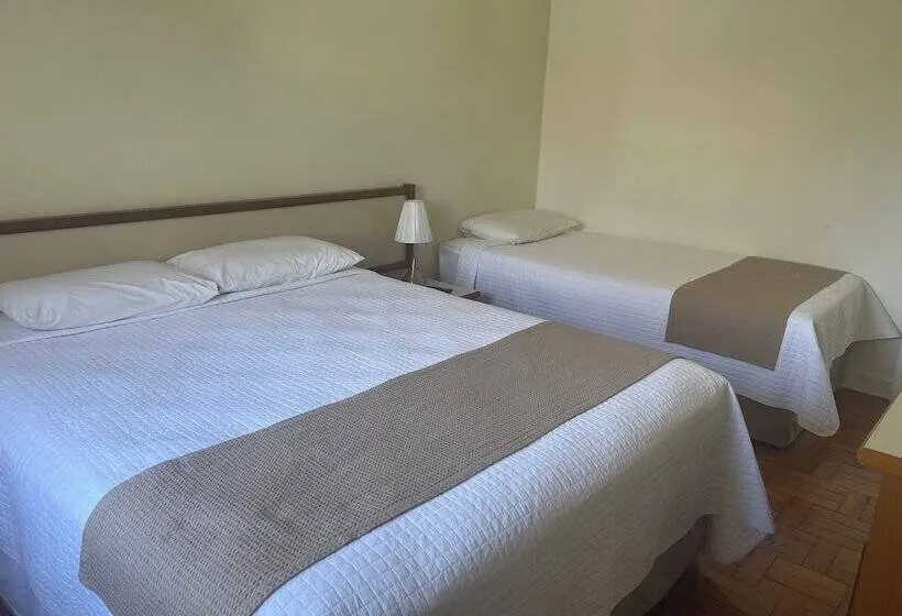 Standard Kolmen Hengen Huone, Grande Hotel Amparo