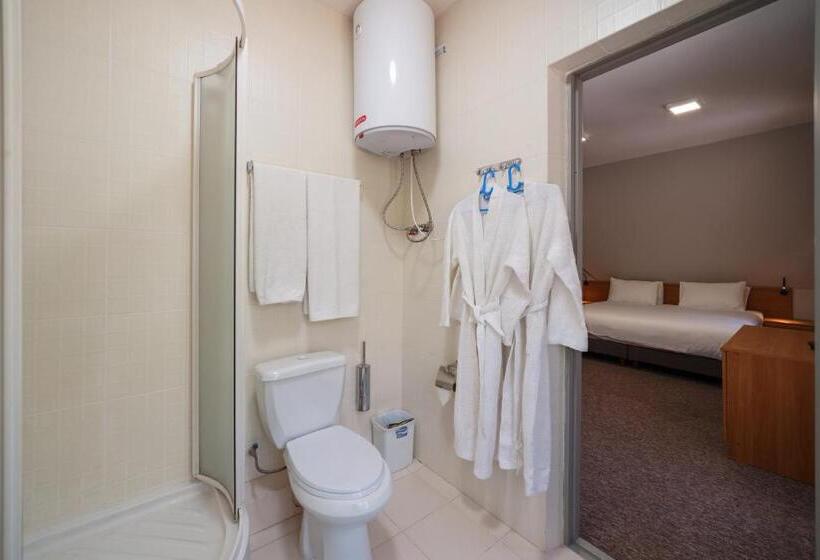 اتاق سوپریور, Dolinnka