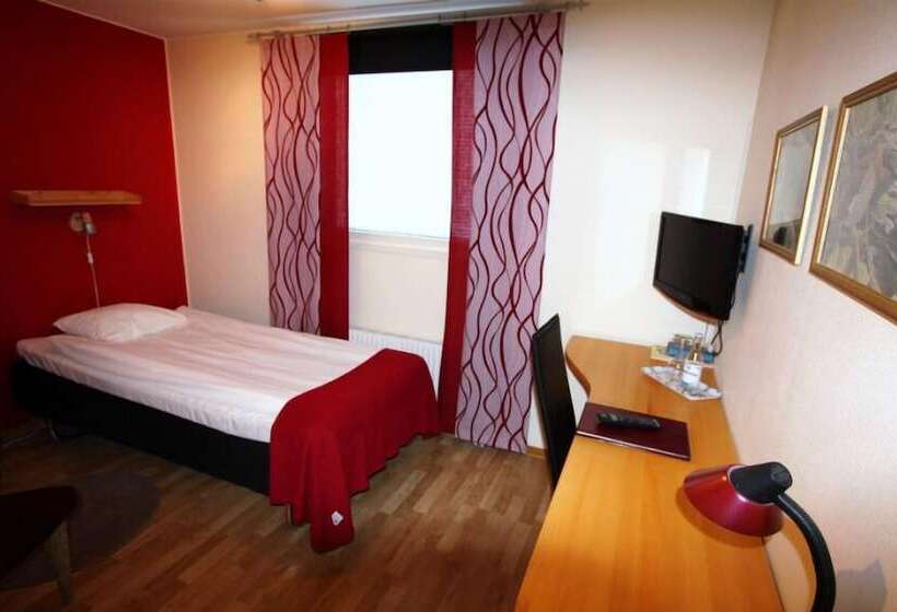 غرفة قياسية فردية, L Linnéa