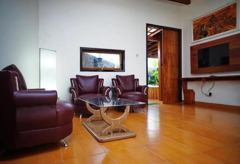 سوئیت 2 خوابه, Spring Hill Hotel Ruteng
