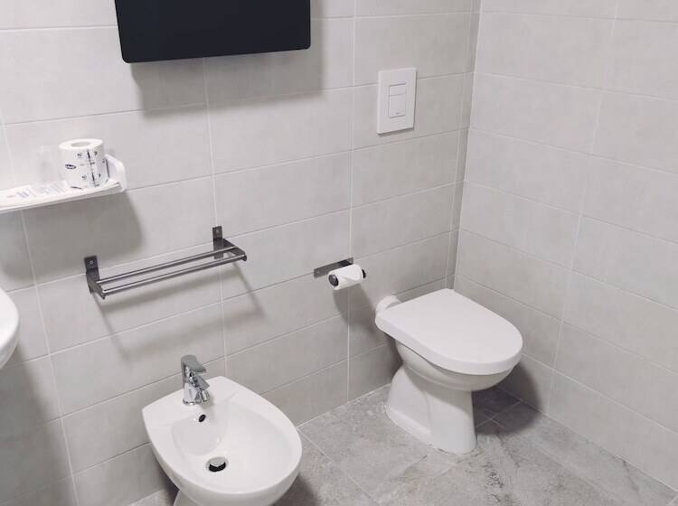 اتاق لوکس, B&b I Borbone