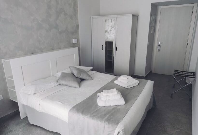 اتاق لوکس, B&b I Borbone