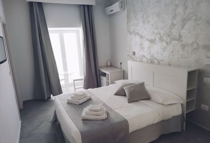 اتاق لوکس, B&b I Borbone
