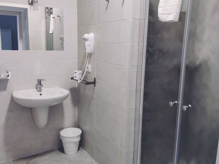 اتاق لوکس, B&b I Borbone