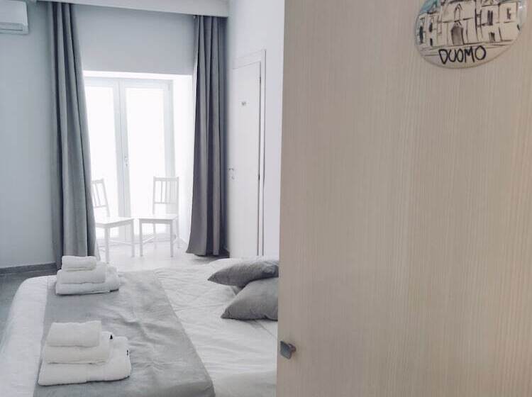 اتاق لوکس, B&b I Borbone