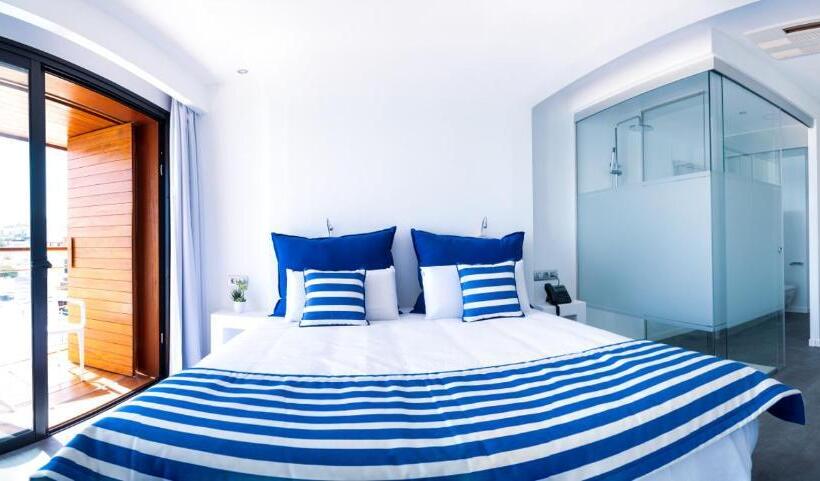 חדר דלוקס עם מרפסת נוף לים, Boutique La Marquesina  Adults Only