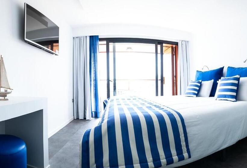 חדר דלוקס עם מרפסת נוף לים, Boutique La Marquesina  Adults Only