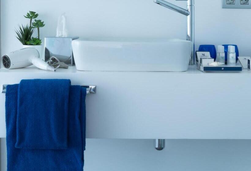 חדר דלוקס עם מרפסת נוף לים, Boutique La Marquesina  Adults Only