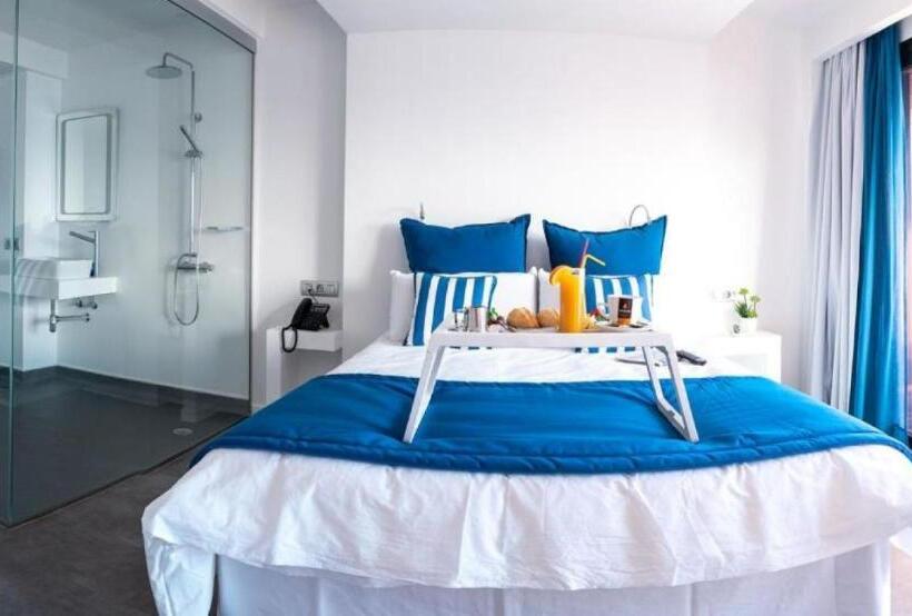 חדר סטנדרט מותאם לאדם עם מוגבלויות, Boutique La Marquesina  Adults Only