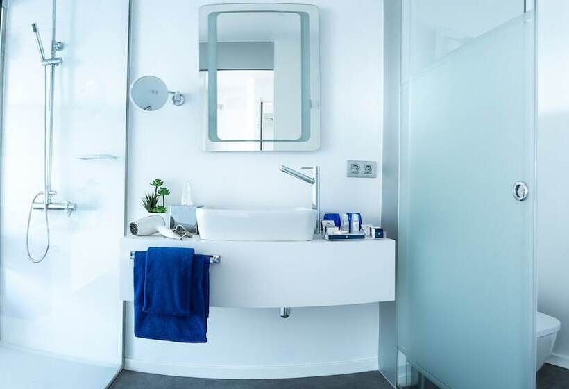 חדר דלוקס עם מרפסת נוף לים, Boutique La Marquesina  Adults Only