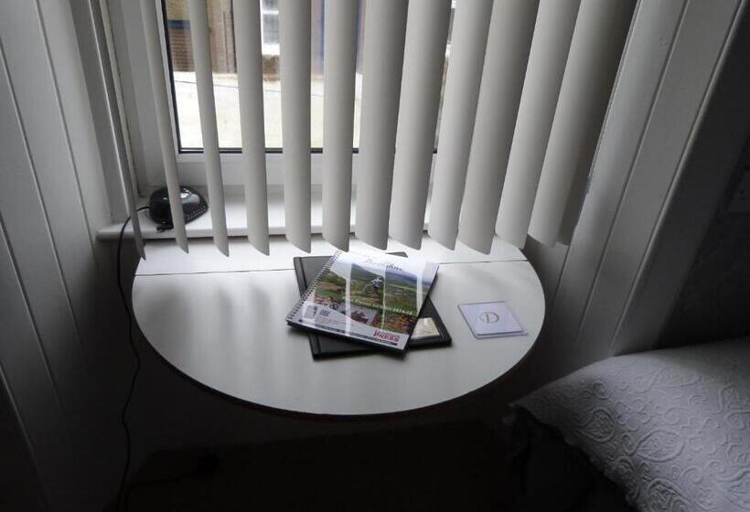 اتاق عادی, Dunallan Guest House