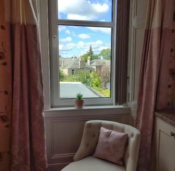 デラックスルーム, Dunallan Guest House
