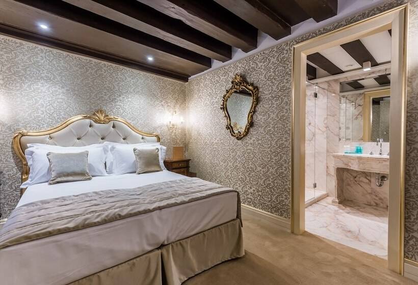 Номер Superior, Nani Mocenigo Palace