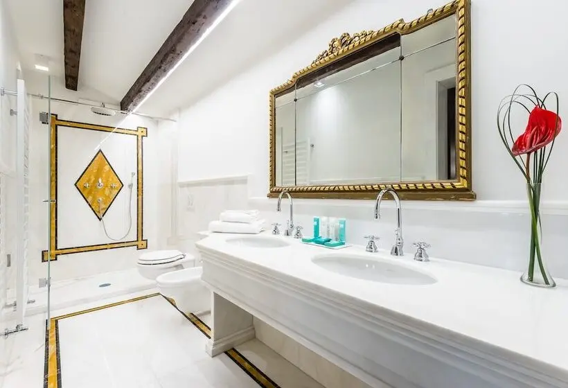 Suite Presidenziale, Nani Mocenigo Palace
