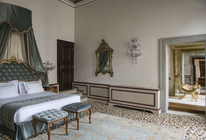 Президентский Люкс, Nani Mocenigo Palace